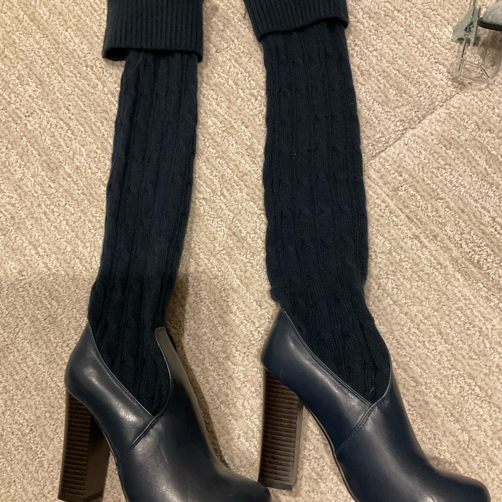 Leila Stone Gray Heeled Boots
